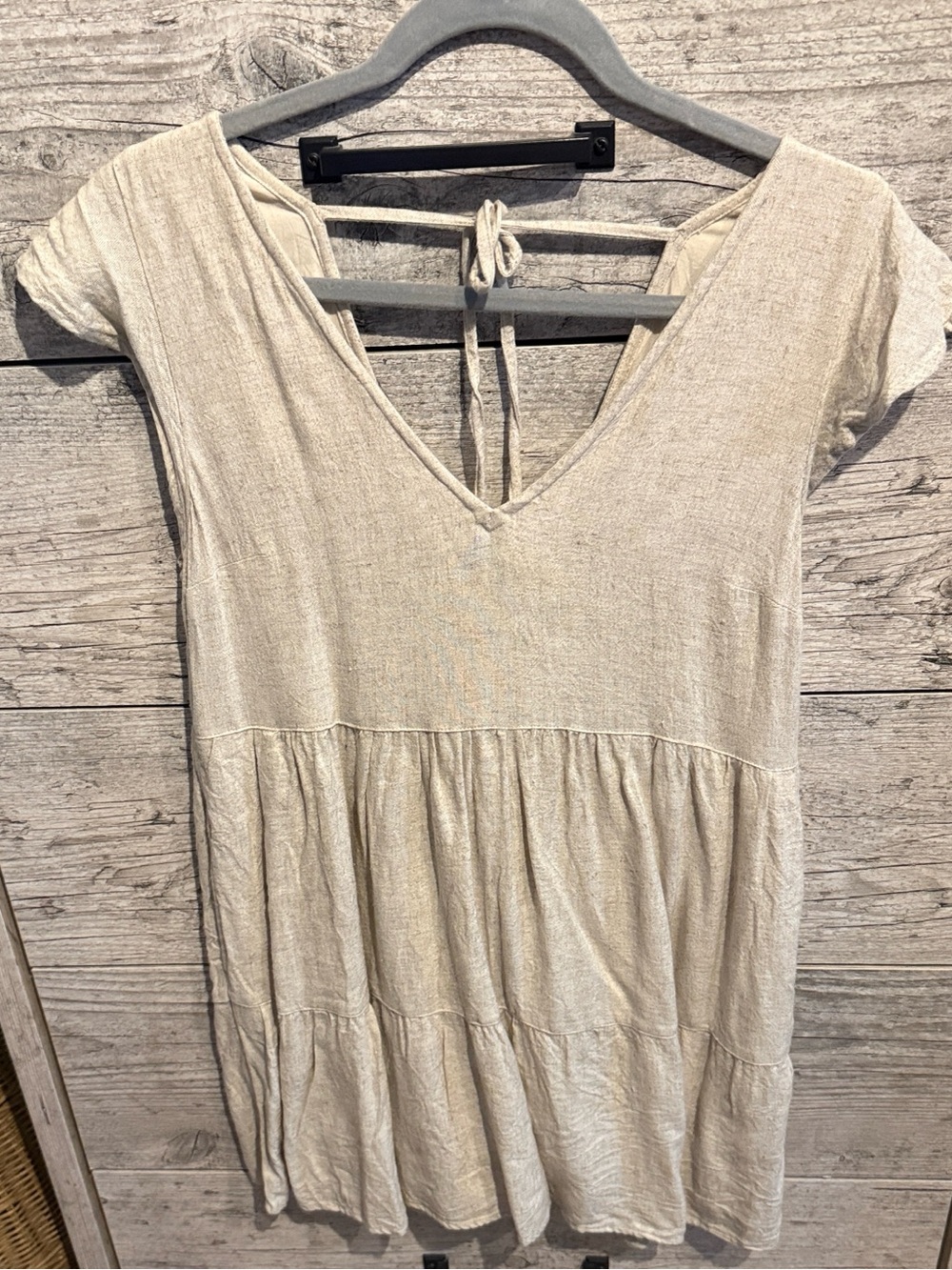 Abercrombie & Fitch Cream V-Neck Tiered Short Sleeve Dress!